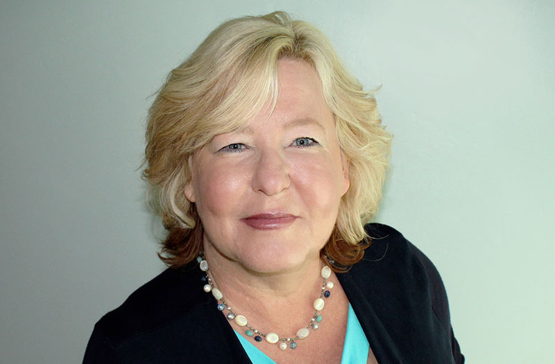 Bourbiel Marketing Agency : Author Jenny Bourbiel
